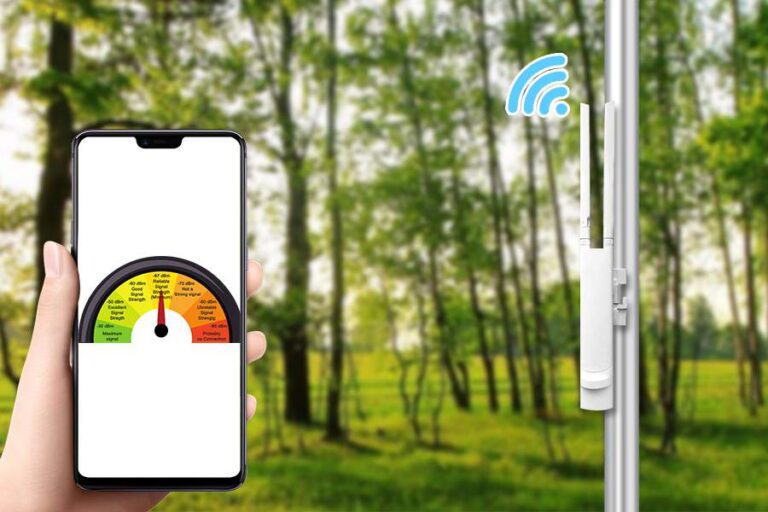 Lire la suite à propos de l’article Pourquoi choisir la fibre optique pour vos points d’accès extérieurs ?